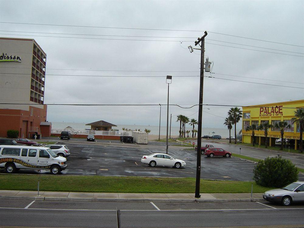 Regency By The 2* Corpus Christi